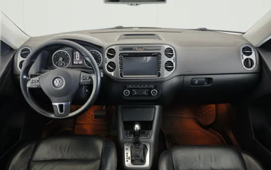 Volkswagen Tiguan 2.00 автоматическая, фото №1