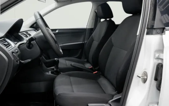 Skoda Rapid 1.60 механика, фото №1