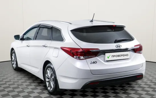 Hyundai i40 2.00 автоматическая, фото №1