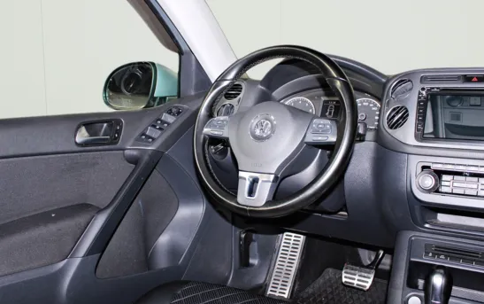 Volkswagen Tiguan 2.00 автоматическая, фото №1
