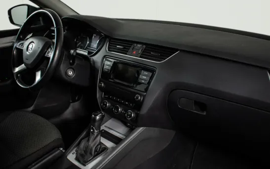 Skoda Octavia 1.40 робот, фото №1