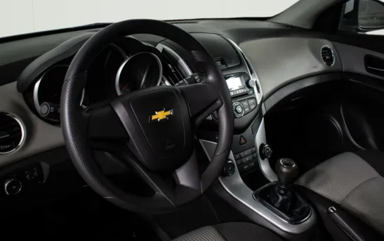 Chevrolet Cruze 1.60 механика, фото №1
