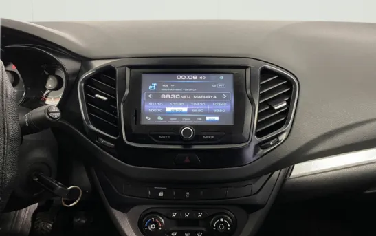 Lada (ВАЗ) Vesta 1.60 механика, фото №1