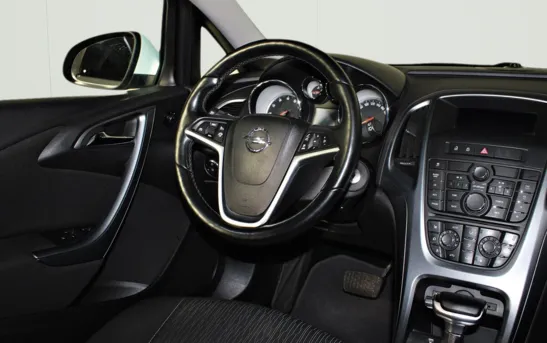 Opel Astra 1.40 автоматическая, фото №1