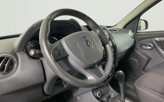 Renault Duster 2.00 автоматическая, фото №1