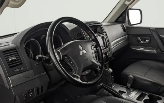 Mitsubishi Pajero 3.00 автоматическая, фото №1