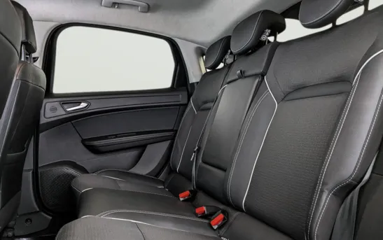 Renault Arkana 1.30 вариатор, фото №1