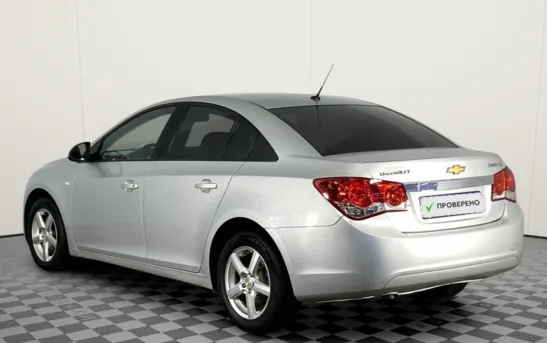 Chevrolet Cruze 1.60 автоматическая, фото №1