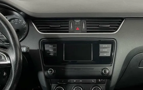 Skoda Octavia 1.60 автоматическая, фото №1