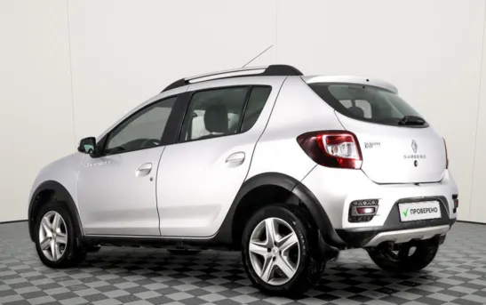 Renault Sandero 1.60 автоматическая, фото №1