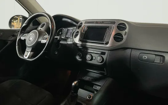 Volkswagen Tiguan 2.00 автоматическая, фото №1