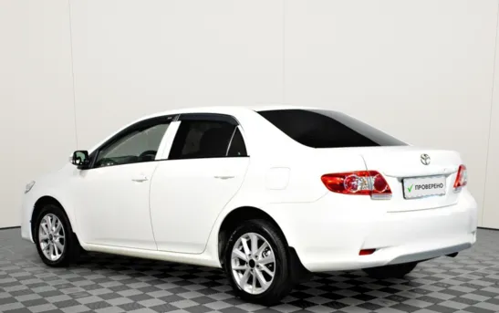 Toyota Corolla 1.60 механика, фото №1