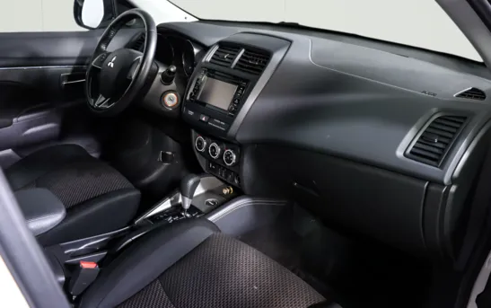 Mitsubishi ASX 2.00 вариатор, фото №1