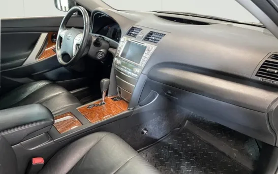 Toyota Camry 2.40 автоматическая, фото №1