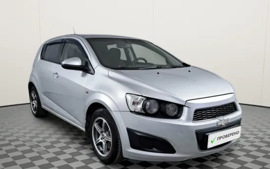 Chevrolet Aveo 1.60 автоматическая, фото №1