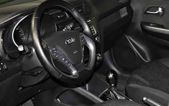 Kia Rio 1.60 автоматическая, фото №1