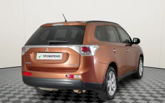 Mitsubishi Outlander 2.40 вариатор, фото №1