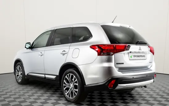 Mitsubishi Outlander 2.40 вариатор, фото №1