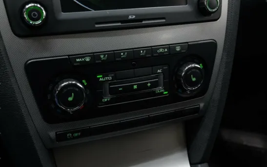 Skoda Octavia 1.40 механика, фото №1