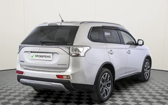 Mitsubishi Outlander 2.40 вариатор, фото №1