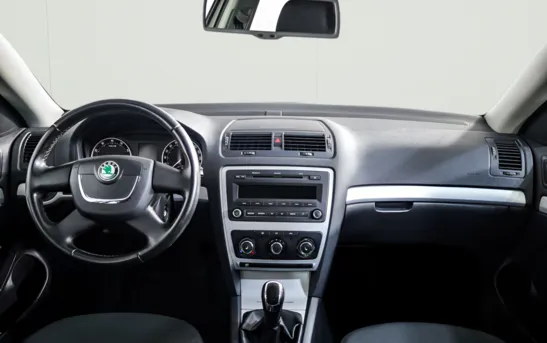 Skoda Octavia 1.40 механика, фото №1