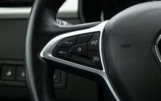 Renault Arkana 1.30 вариатор, фото №1