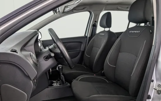 Renault Sandero 1.60 автоматическая, фото №1