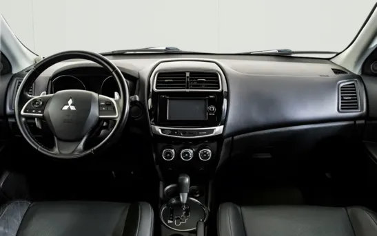 Mitsubishi ASX 1.80 вариатор, фото №1