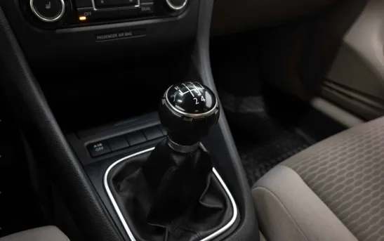 Volkswagen Golf 1.60 механика, фото №1