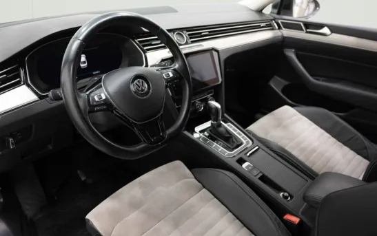 Volkswagen Passat 1.80 робот, фото №1