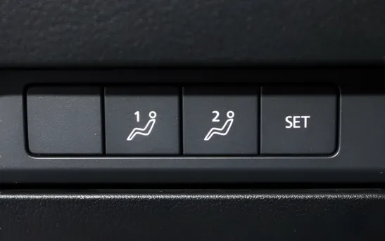 Mazda 3 2.50 автоматическая, фото №1