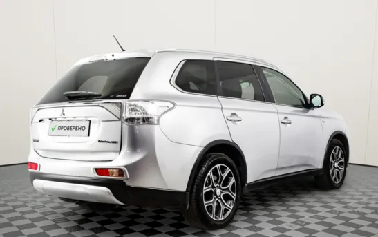 Mitsubishi Outlander 3.00 автоматическая, фото №1