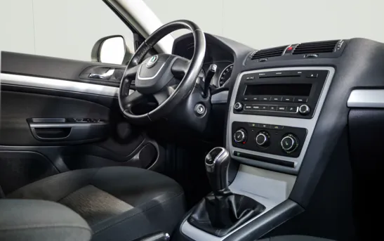 Skoda Octavia 1.40 механика, фото №1