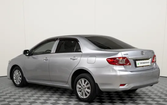 Toyota Corolla 1.60 механика, фото №1