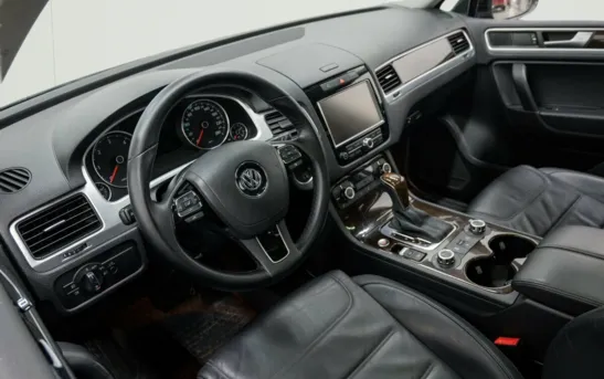 Volkswagen Touareg 3.00 автоматическая, фото №1