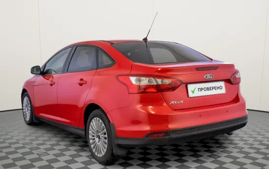 Ford Focus 1.60 механика, фото №1